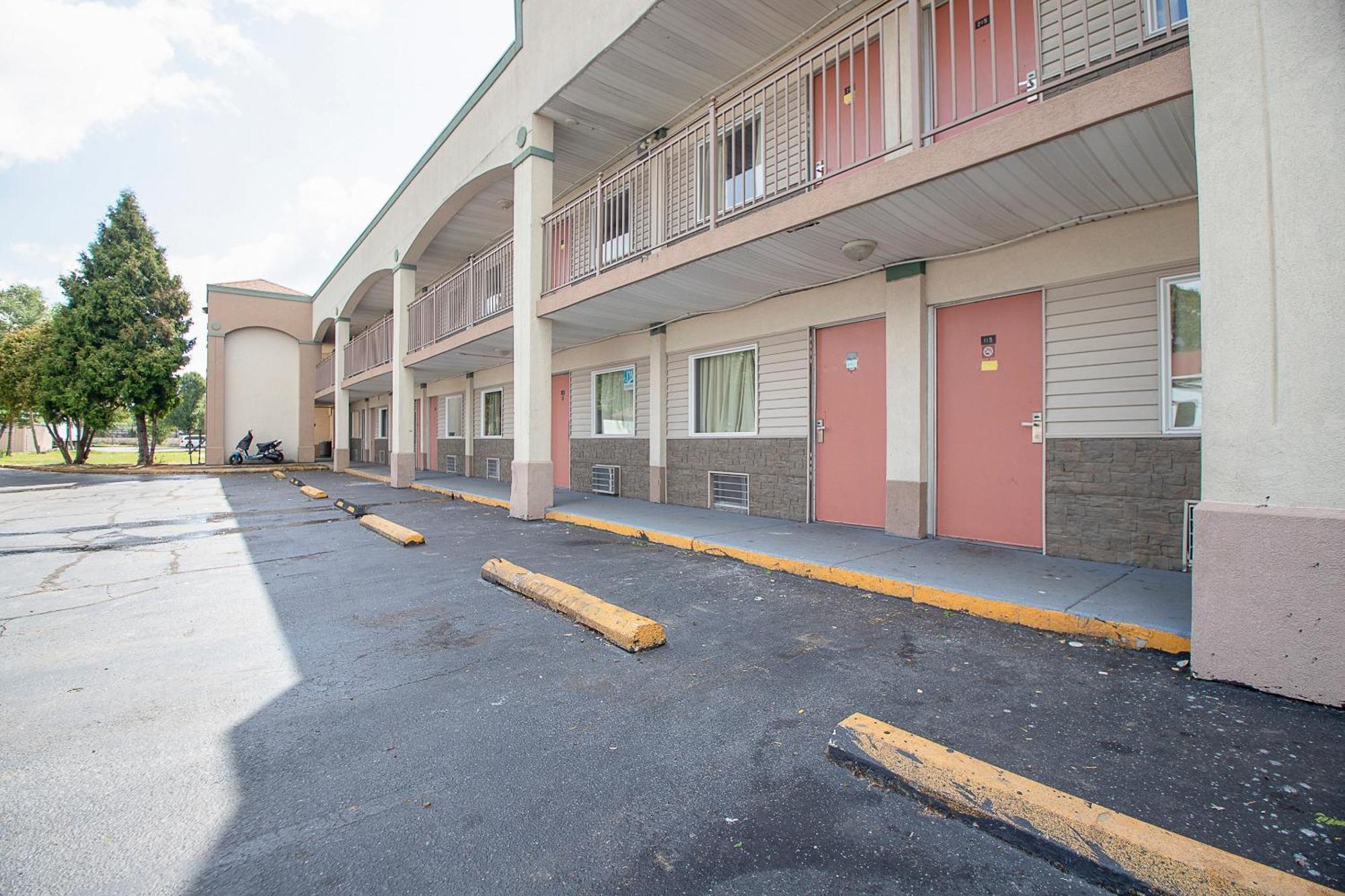 Hotel O Daylight Inn Elkhart I-90, In Bagian luar foto