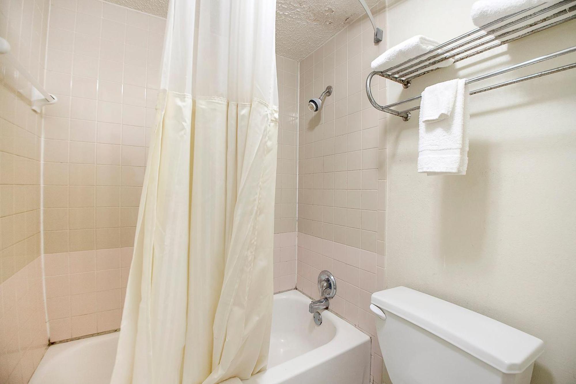 Hotel O Daylight Inn Elkhart I-90, In Bagian luar foto